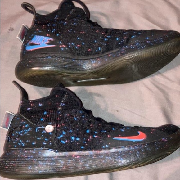 Kevin Durants - Picture 2 of 6